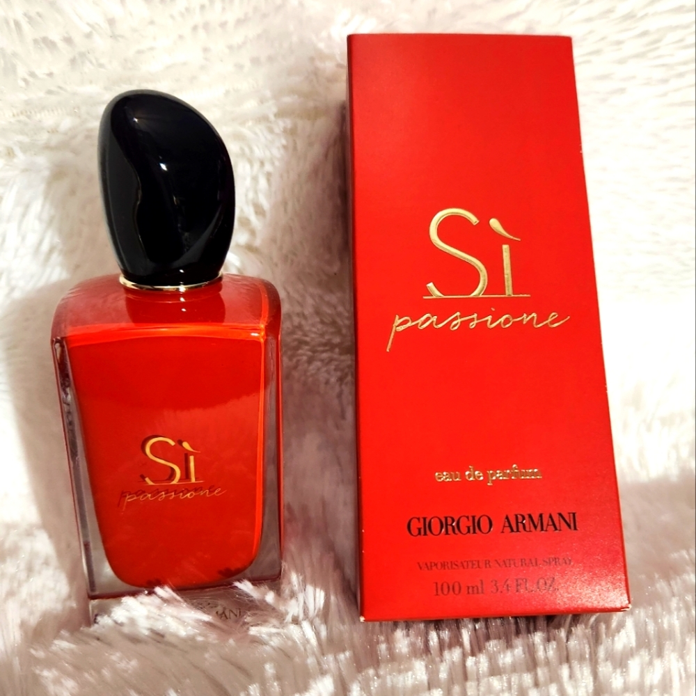 Si Passione by Giorgio Armani, 3.4 oz EDP Spray for Women